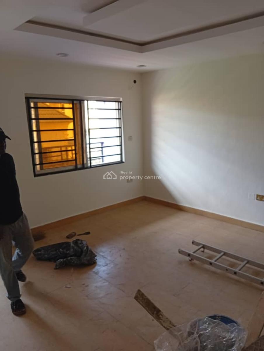 Spacious 3 Bedroom Apartment Magodo Phase 1, Gateway Zone, Gateway Zone Magodo Gra Phase 1, Gra Phase 1, Magodo, Lagos, Flat / Apartment for Rent