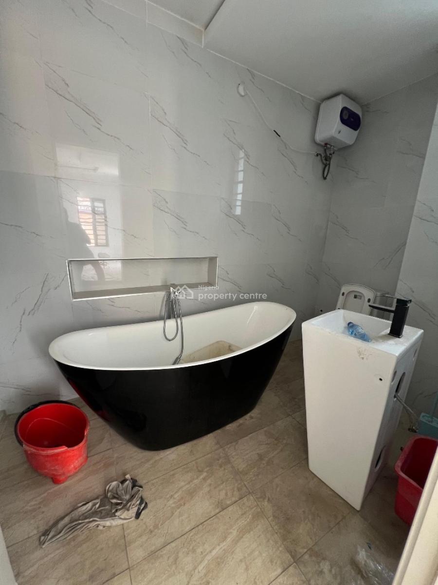 3 Bedroom Semi Detached Duplex, Spacious Property Suitable for Residential Or Commercial, Ikate, Lekki, Lagos, Semi-detached Duplex for Rent