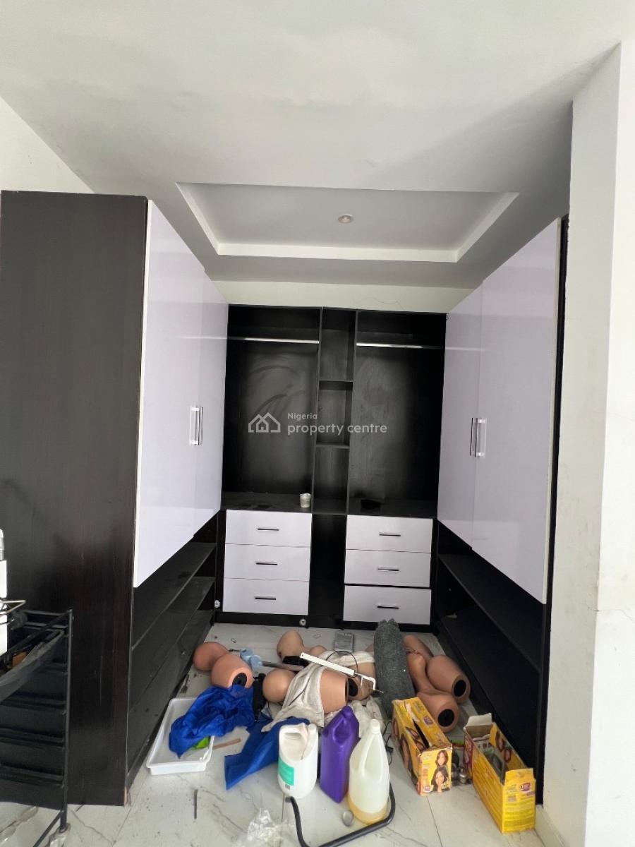 3 Bedroom Semi Detached Duplex, Spacious Property Suitable for Residential Or Commercial, Ikate, Lekki, Lagos, Semi-detached Duplex for Rent