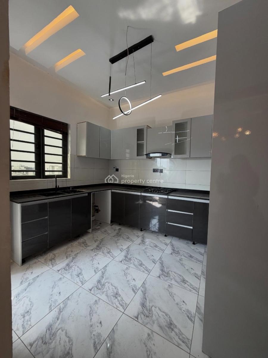 Spacious 2 Bedroom Apartment with En-suite Rooms, Ikate, Lekki, Lagos, House for Rent