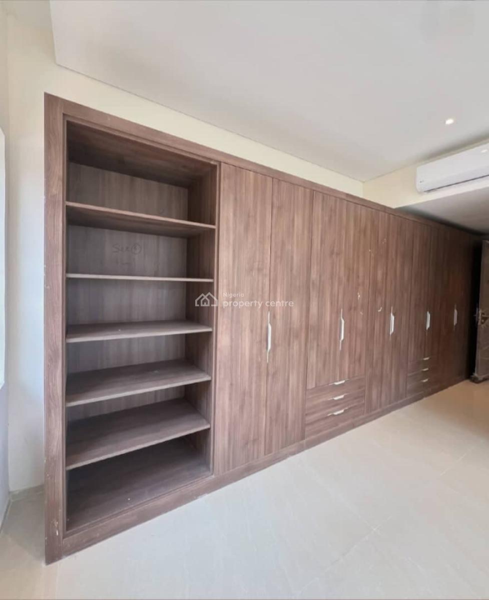Serviced 2 Bedroom Flat with Bq and Swimming Pool, Banana Island, Ikoyi, Lagos, Flat / Apartment for Rent