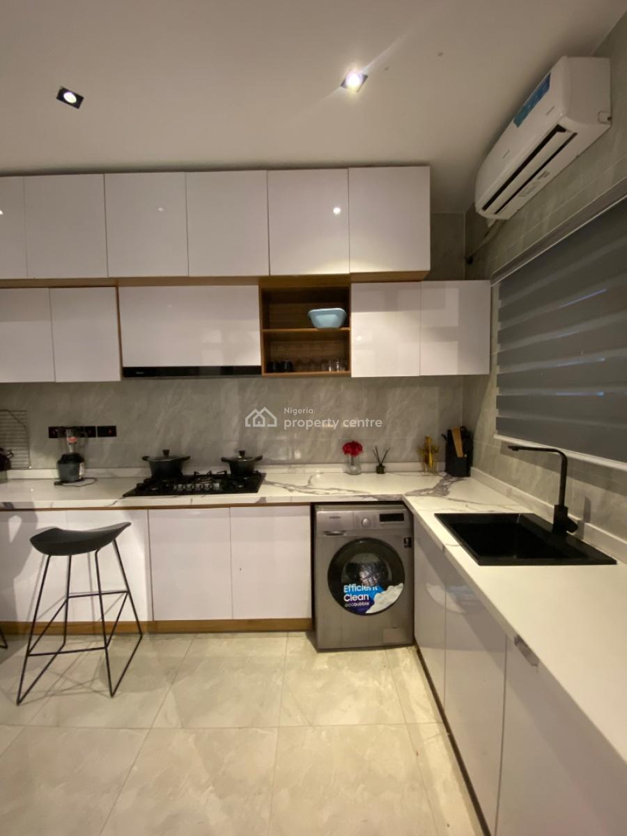 Furnished 2 Bedroom Apartment Fully Serviced, Ilasan Lekki Ikate, Ilasan, Lekki, Lagos, Flat / Apartment for Rent