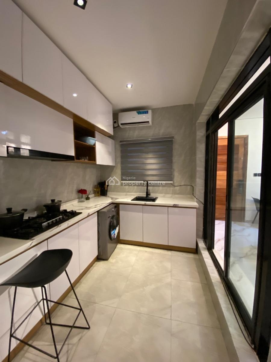 Furnished 2 Bedroom Apartment Fully Serviced, Ilasan Lekki Ikate, Ilasan, Lekki, Lagos, Flat / Apartment for Rent