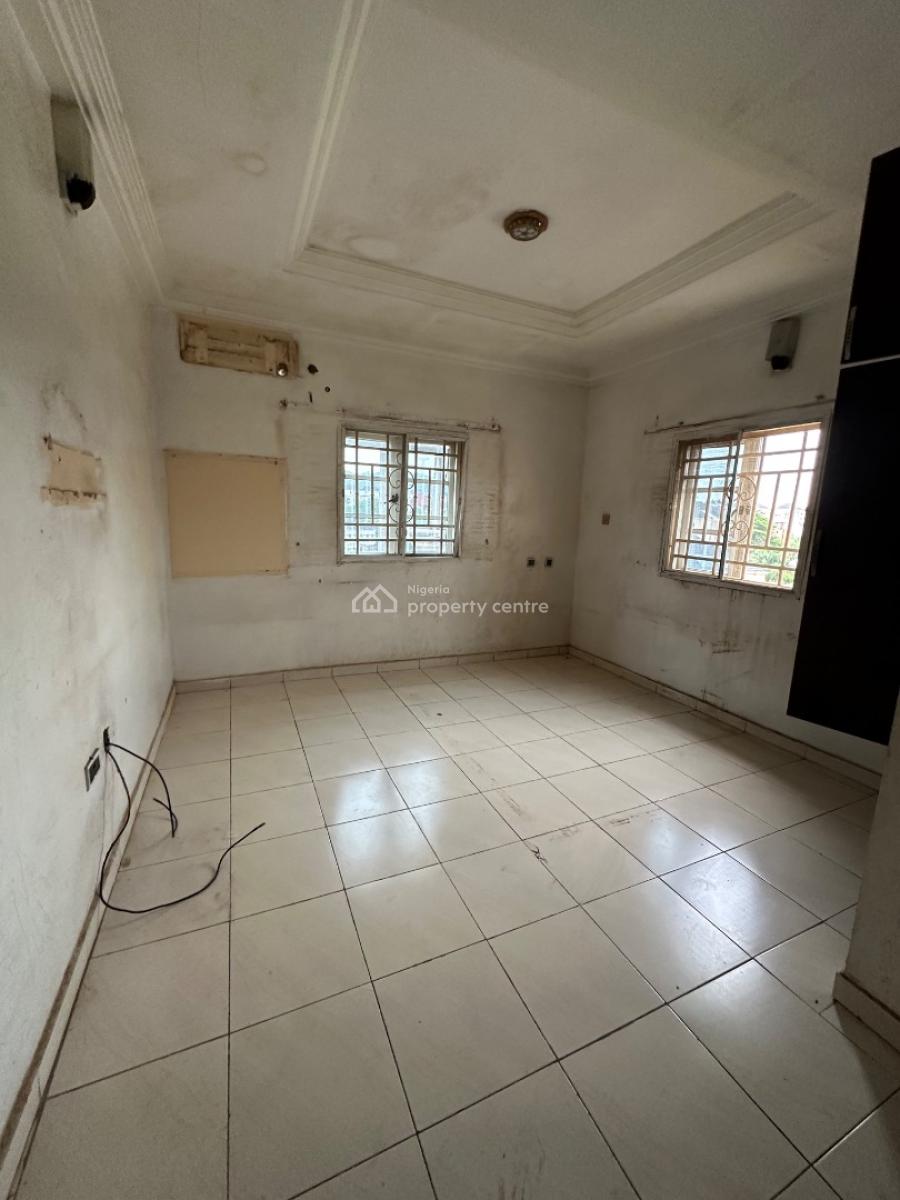 a Very Massive Spacious 2bedroom Flat, News Engineering Extension Tarred Area Dawaki, Dawaki, Gwarinpa, Abuja, Flat / Apartment for Rent