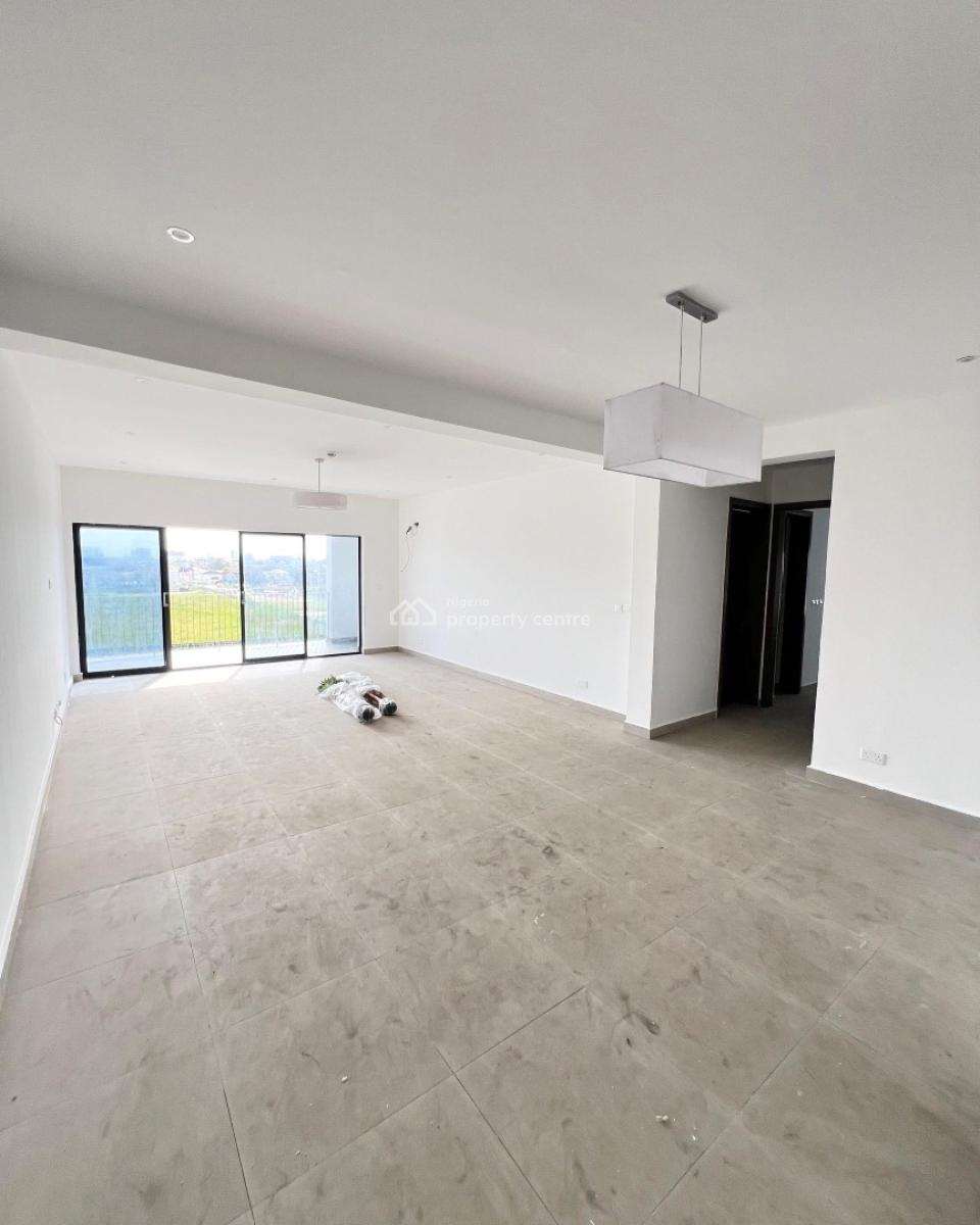 Fully Serviced 2 Bedroom Apartment with Pool Gym & Elevator, Well Built Property with Spacious Rooms , Children’s Playground, Lekki Phase 1, Lekki, Lagos, Flat / Apartment for Rent