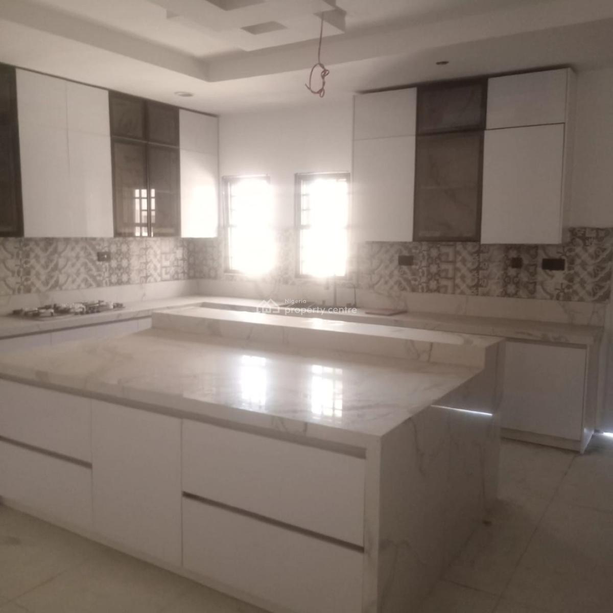 6 Bedroom Detached Duplex Plus 2 Room Bq, Guzape District, Abuja, Detached Duplex for Sale