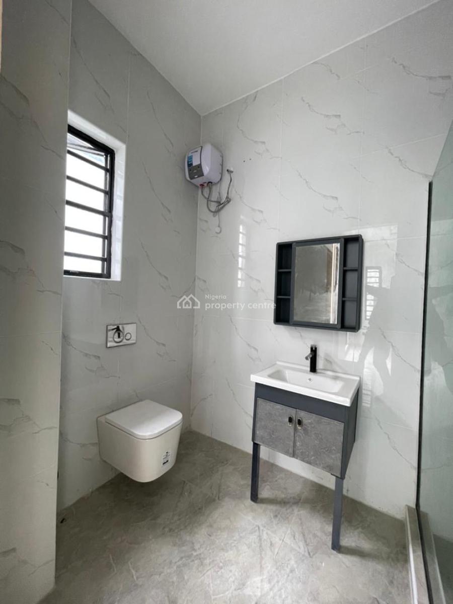 Super Luxury 4 Bedroom Semi-detached Duplex + Bq, Mobile Road Ilaje, Lekki, Lagos, Semi-detached Duplex for Sale