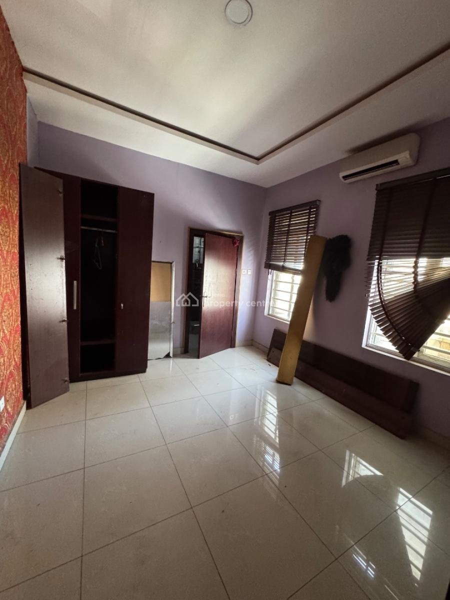 Self Contain, Chevy View Estate, Lekki Expressway, Lekki, Lagos, Self Contain (single Rooms) for Rent