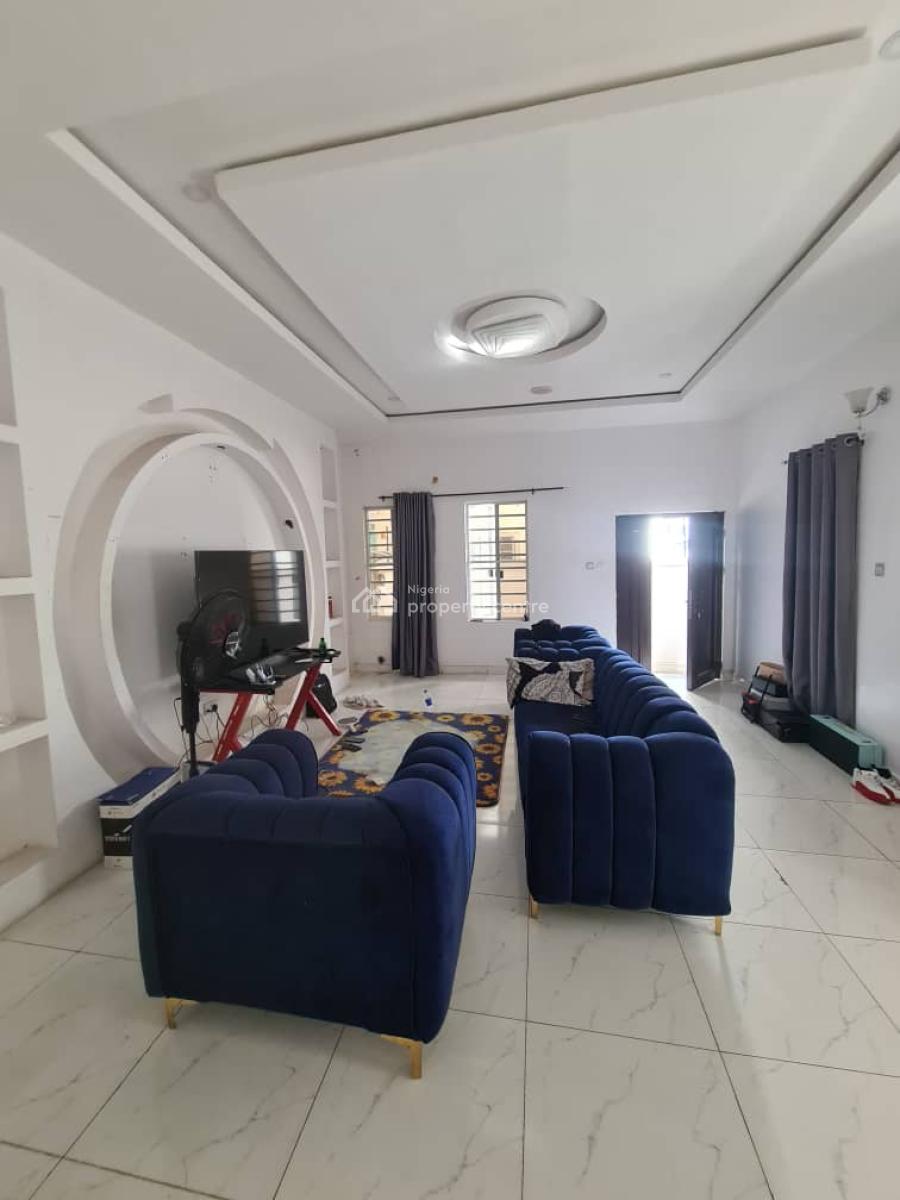 a Well Maintained  4 Bedroom  Semi-detached Duplex with a Room Bq, Oral Estate, Lekki, Lagos, Semi-detached Duplex for Rent