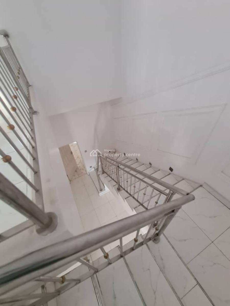 a Well Maintained  4 Bedroom  Semi-detached Duplex with a Room Bq, Oral Estate, Lekki, Lagos, Semi-detached Duplex for Rent
