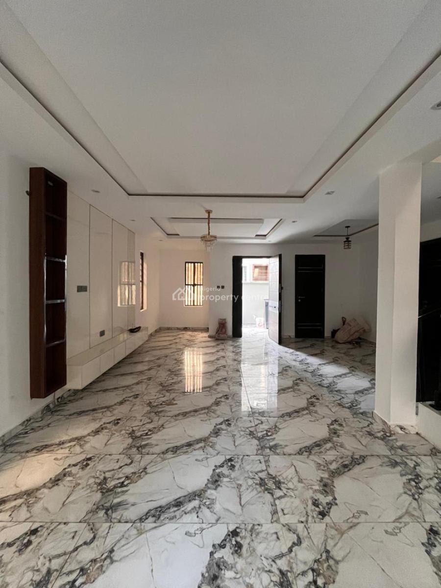 4 Bedroom House with a Bq, Magodo, Gra Phase 1, Magodo, Lagos, Detached Duplex for Sale