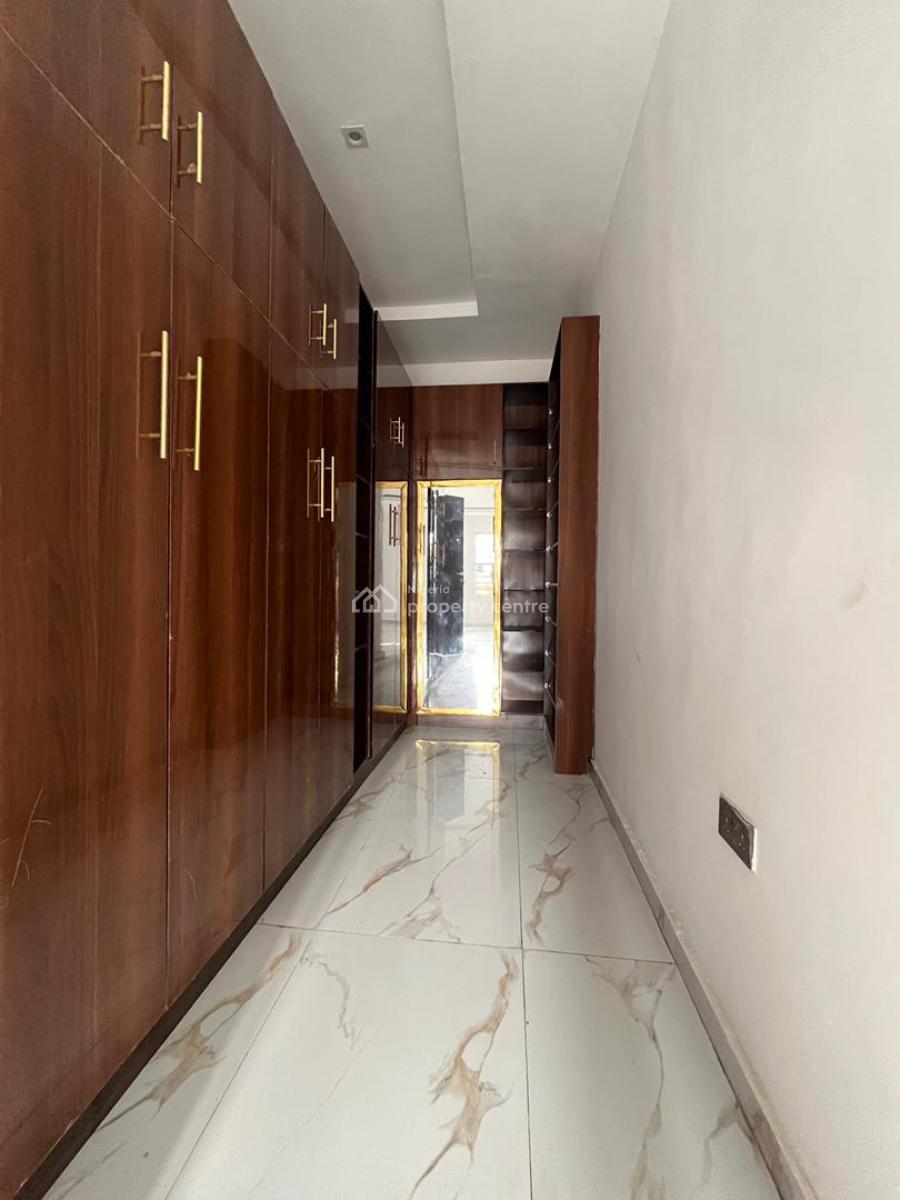 4 Bedroom House with a Bq, Magodo, Gra Phase 1, Magodo, Lagos, Detached Duplex for Sale