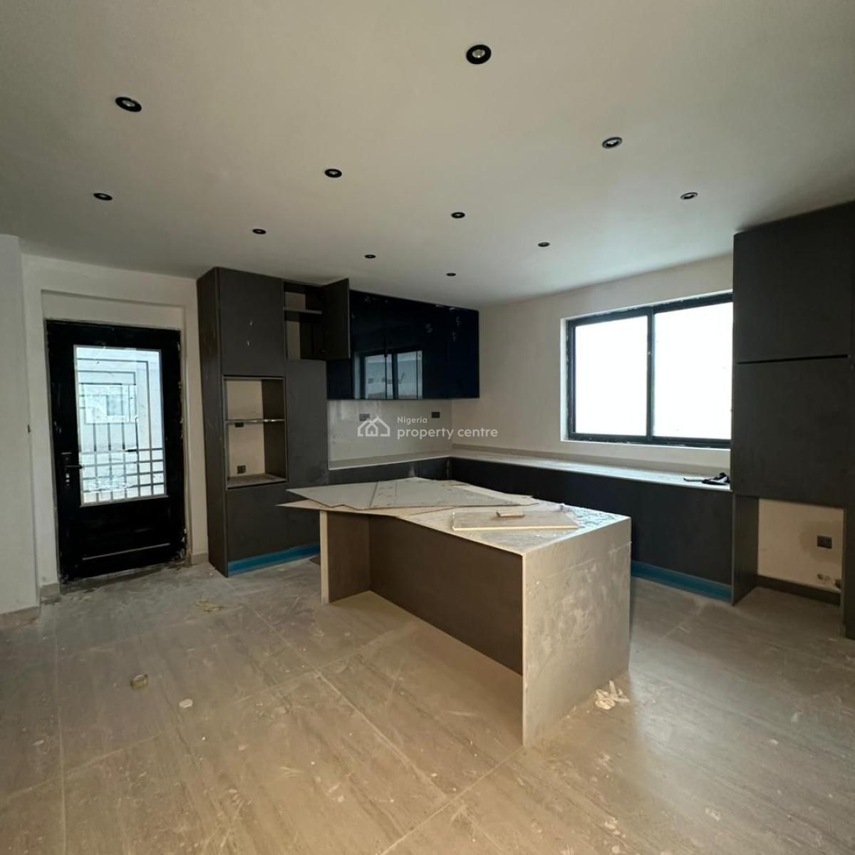 Six Bedroom Fully Detached Duplex with Bq, Lekki Phase 1, Lekki, Lagos, Detached Duplex for Sale