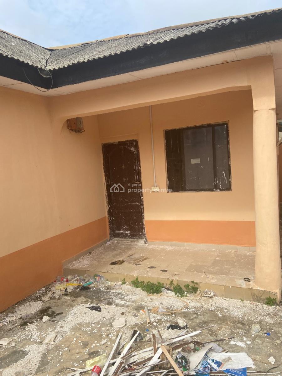a Premium 2 Bedroom Stand Alone, Lucky Fiber Road, Ikorodu, Lagos, Flat / Apartment for Rent
