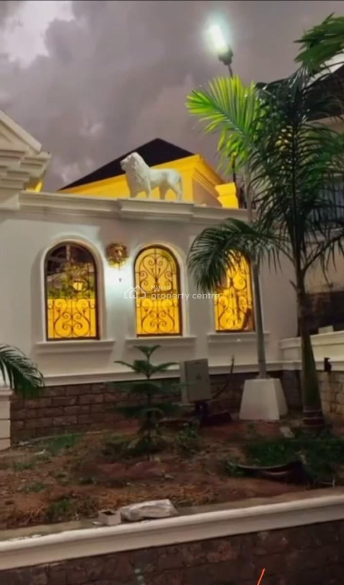6 Bedroom Fully Detached Duplex + 4 Bedrooms Detached Duplex As Guest, Asokoro District, Abuja, Detached Duplex for Sale
