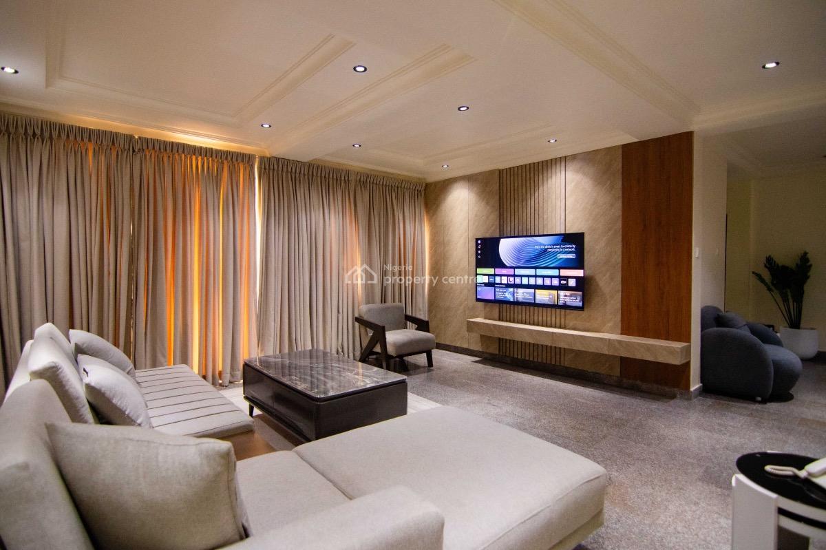 Beautifully Upgraded 3 Bedroom Apartment, Off Admiralty Way, Lekki Phase 1, Lekki, Lagos, Flat / Apartment for Rent