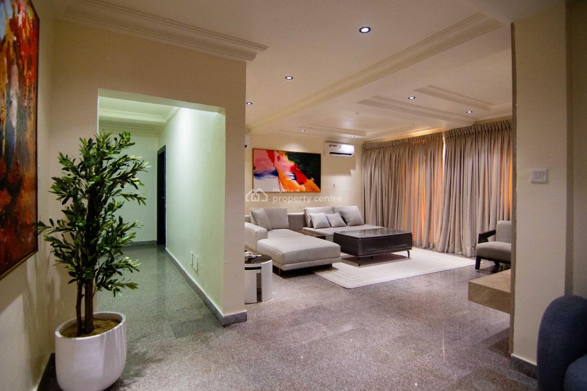 Beautifully Upgraded 3 Bedroom Apartment, Off Admiralty Way, Lekki Phase 1, Lekki, Lagos, Flat / Apartment for Rent