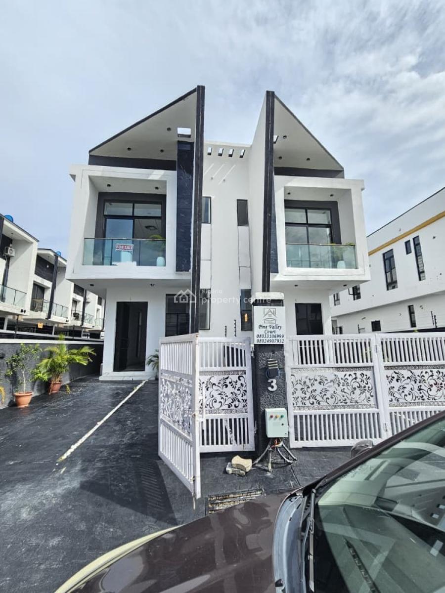 Aesthetically Built, Self Compound 4 Bedroom Semi-detached with Bq, Ikota, Lekki, Lagos, Semi-detached Duplex for Sale