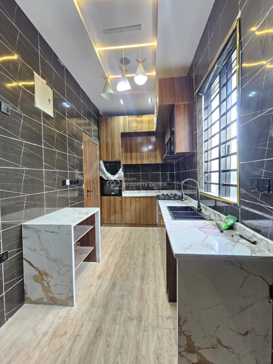 Aesthetically Built, Self Compound 4 Bedroom Semi-detached with Bq, Ikota, Lekki, Lagos, Semi-detached Duplex for Sale