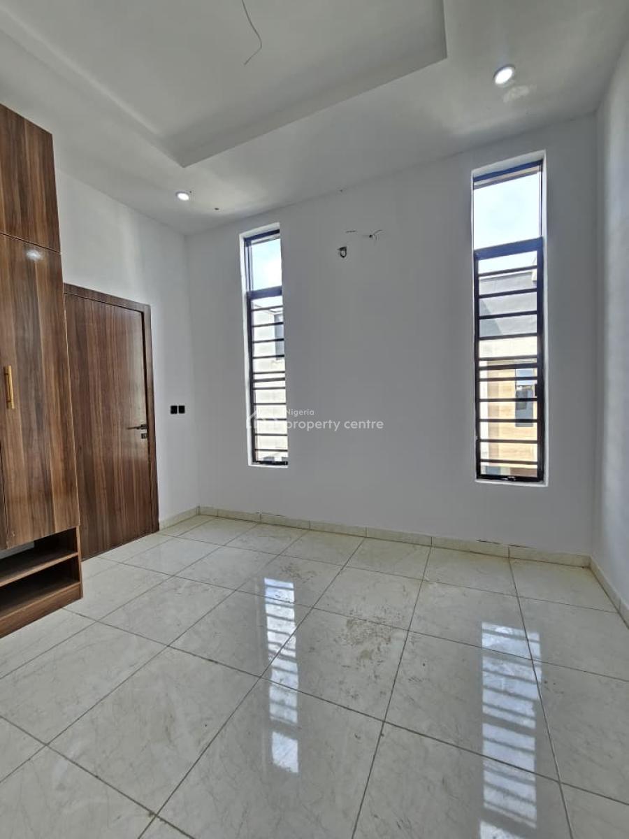 Aesthetically Built, Self Compound 4 Bedroom Semi-detached with Bq, Ikota, Lekki, Lagos, Semi-detached Duplex for Sale