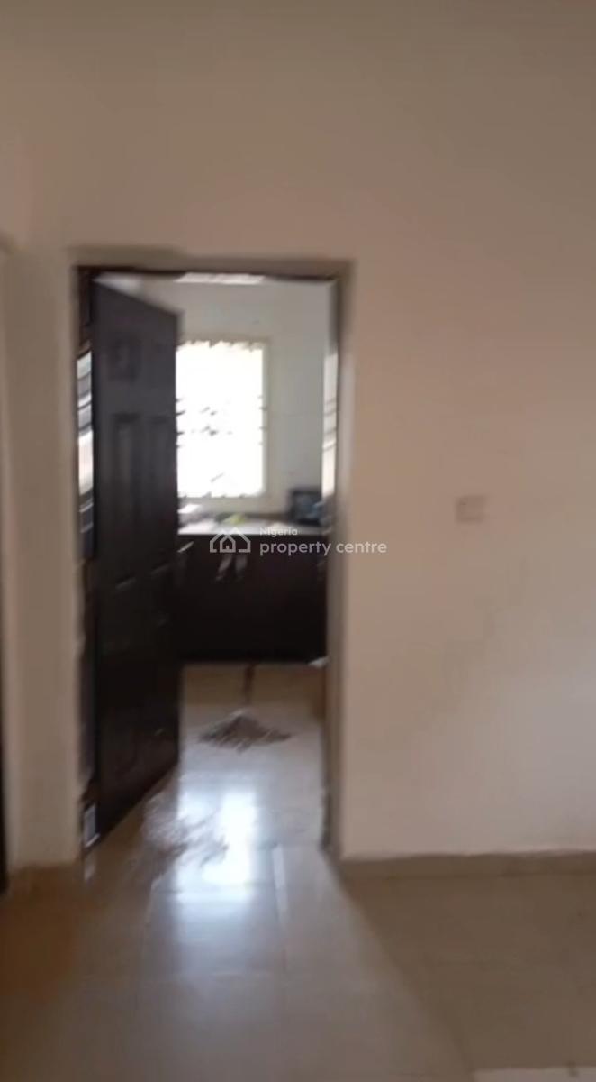 Very Good 1 Bedroom Flat with 2 Toilets 3.5m, Wuye, Abuja, Flat / Apartment for Rent