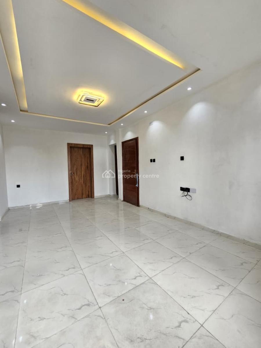 Well Spacious, Affordable 2 Bedroom Apartment, Lekki Phase 1, Lekki, Lagos, House for Rent