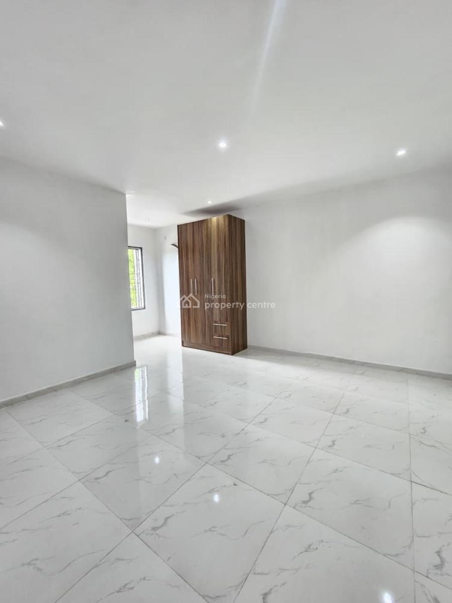 Well Spacious, Affordable 2 Bedroom Apartment, Lekki Phase 1, Lekki, Lagos, House for Rent