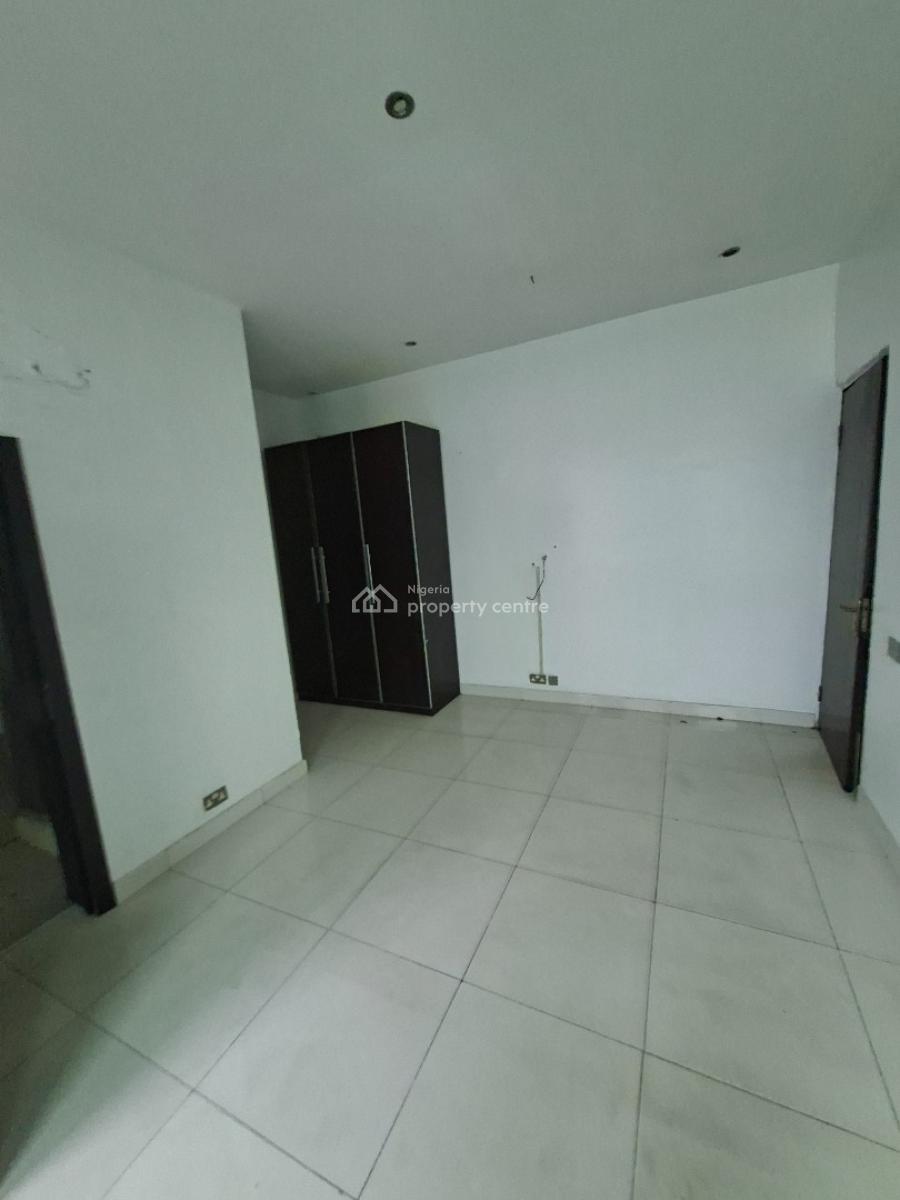 Commercial Or Residenrial 4bedroom Semi Detached Duplex with Bq, Lekki Right  By Elf Bus Stop, Lekki Phase 1, Lekki, Lagos, Semi-detached Duplex for Sale