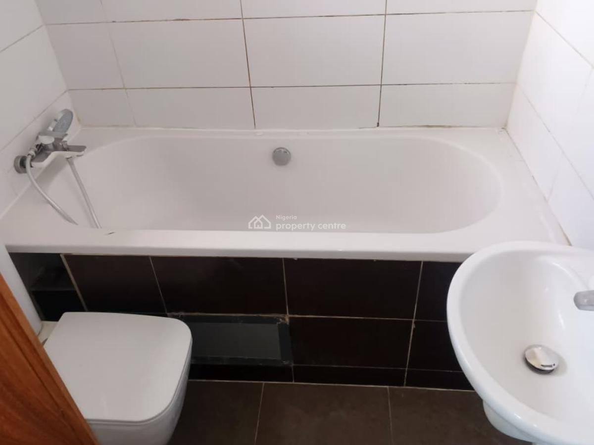 Specious 3 Bedroom Flat in Lekki Phase 0ne, Lekki Phase 0ne, Lekki Phase 1, Lekki, Lagos, Flat / Apartment for Rent
