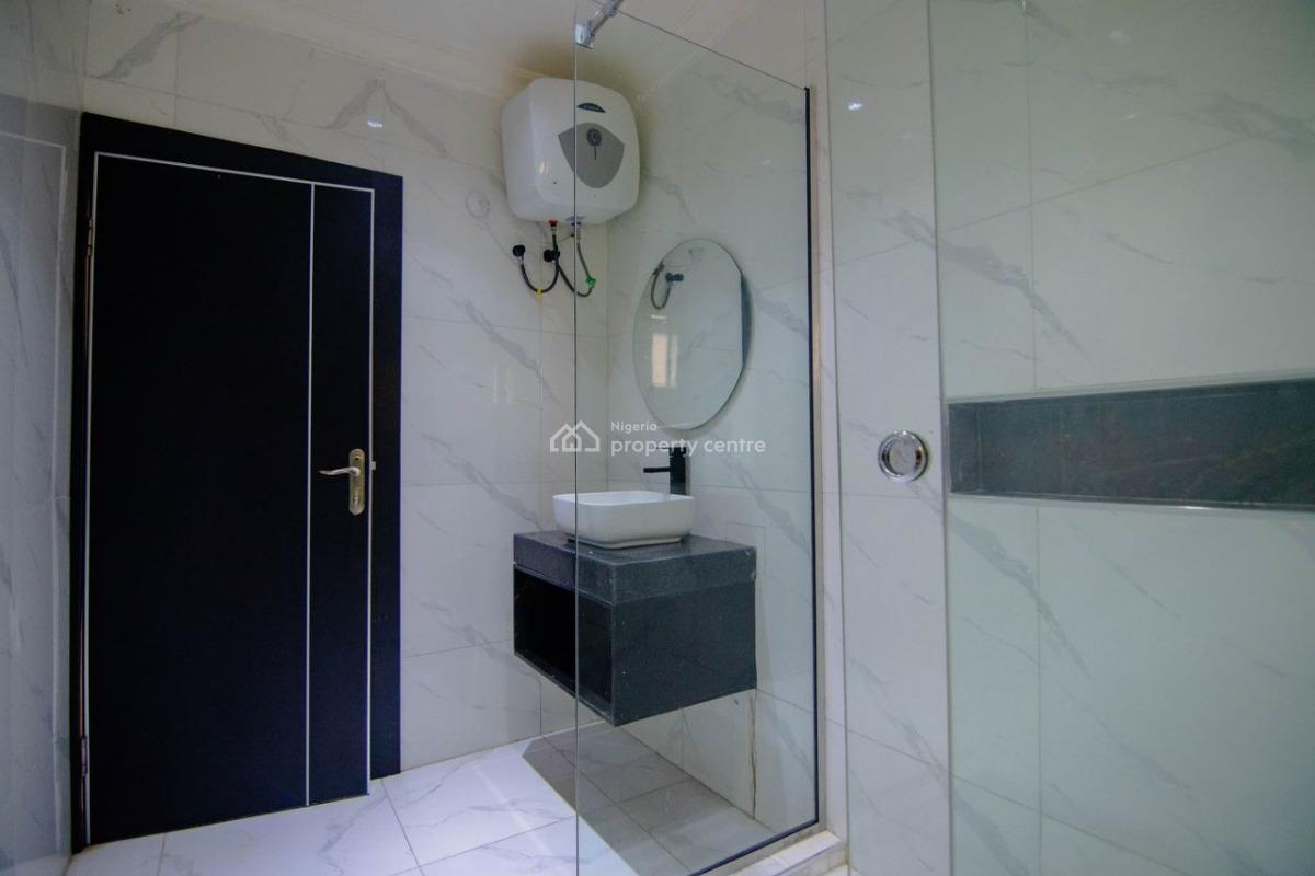 Fully Furnished 3-bedroom Apartment with Pool, Gym & Premium Facilitie, Off Admiralty Way, Lekki Phase 1, Lekki, Lagos, Flat / Apartment for Rent