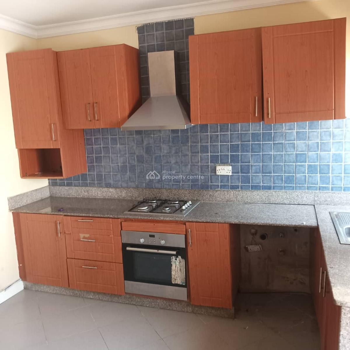 Standard 2bedroom Flat with a Room Bq in Lekki Phase 0ne, Lekki Phase 0ne, Lekki Phase 1, Lekki, Lagos, Flat / Apartment for Rent