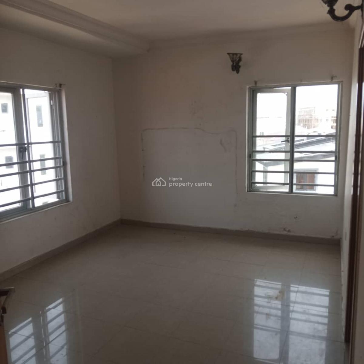Standard 2bedroom Flat with a Room Bq in Lekki Phase 0ne, Lekki Phase 0ne, Lekki Phase 1, Lekki, Lagos, Flat / Apartment for Rent