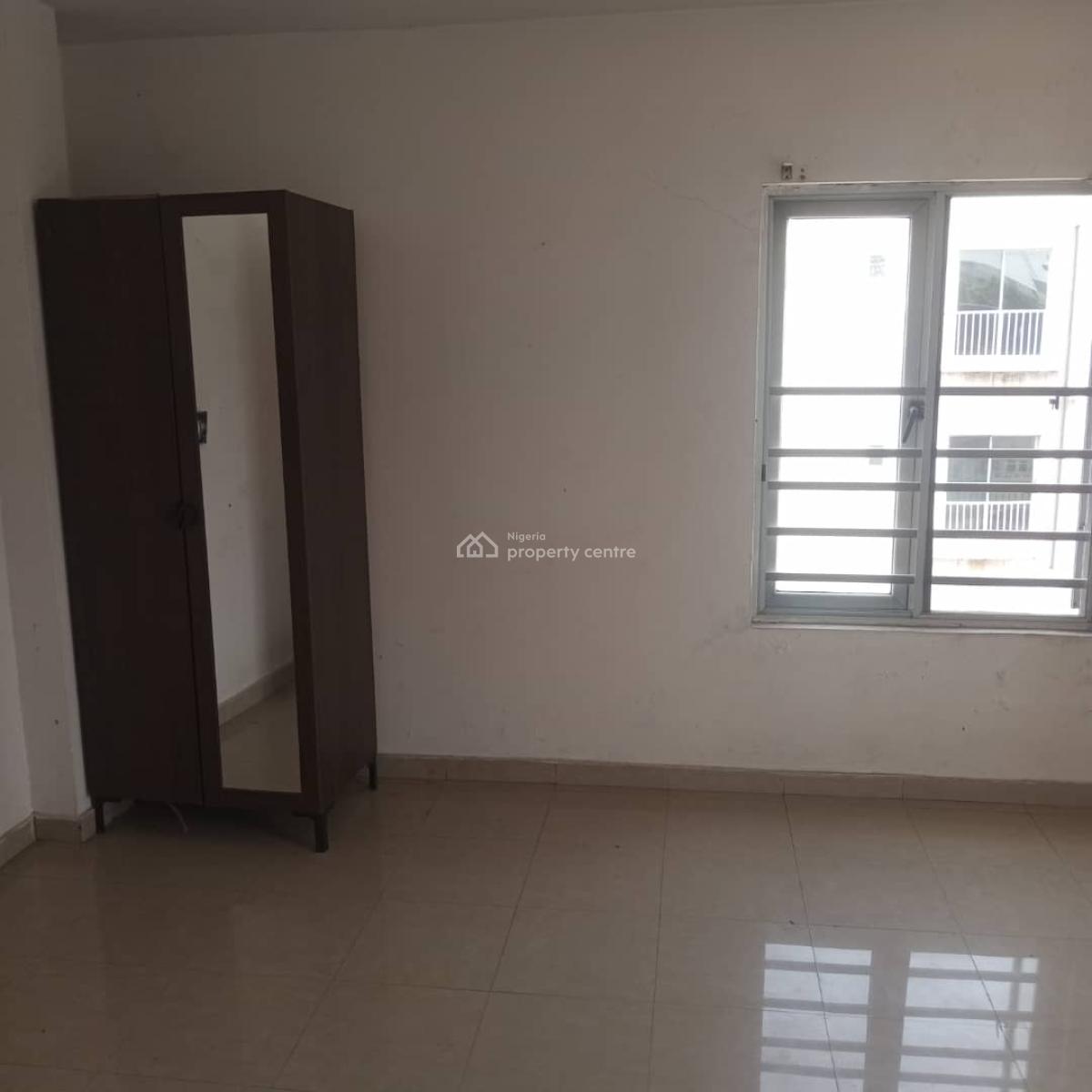 Standard 2bedroom Flat with a Room Bq in Lekki Phase 0ne, Lekki Phase 0ne, Lekki Phase 1, Lekki, Lagos, Flat / Apartment for Rent