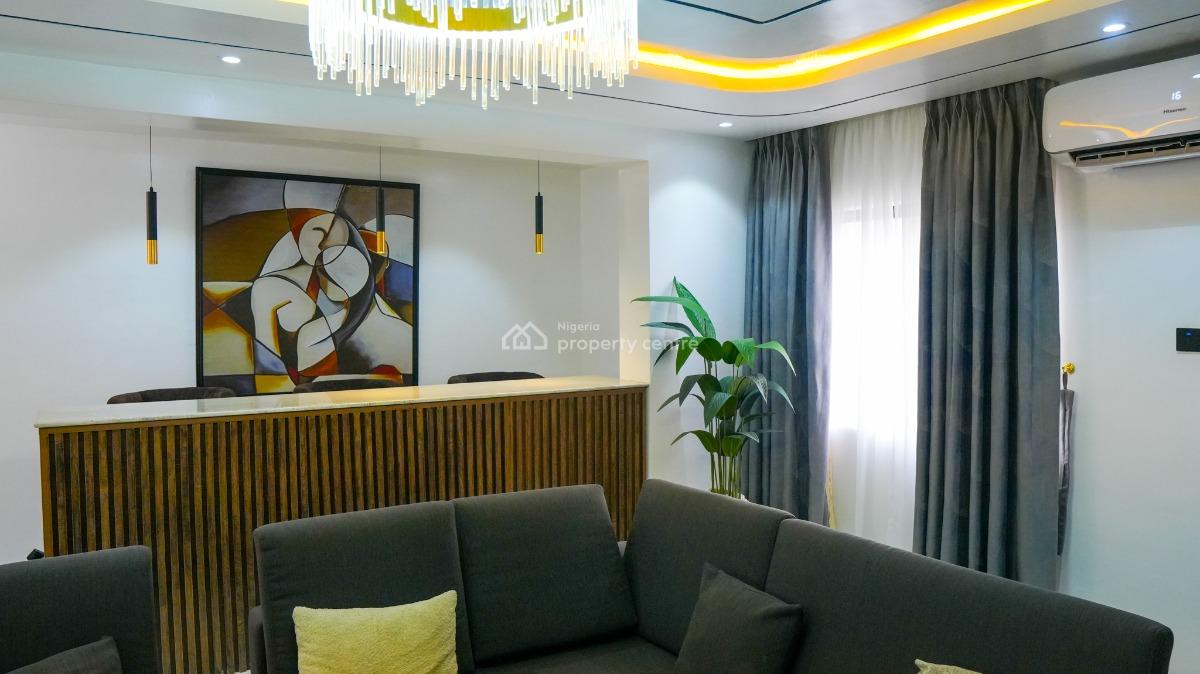 Cozy 3 Bedroom with Pool, Victoria Island (vi), Lagos, Flat / Apartment Short Let