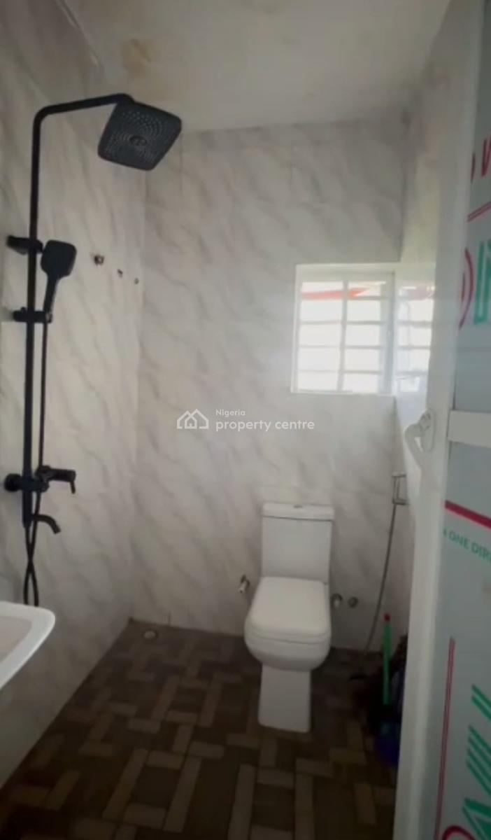 Luxury Spacious 3 Bedroom Flat with Excellent Facility, Sangotedo Road, United E., Sangotedo, Ajah, Lagos, Flat / Apartment for Rent