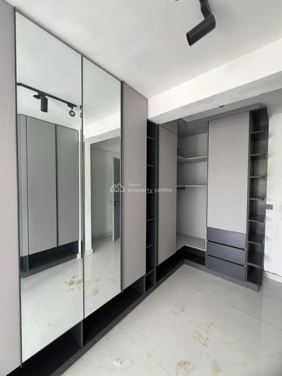 Luxurious 4 Bedroom Maisonette + 2 Bqs, 2 Living, Pool, Gym, Elevator, Ikoyi, Lagos, Flat / Apartment for Sale