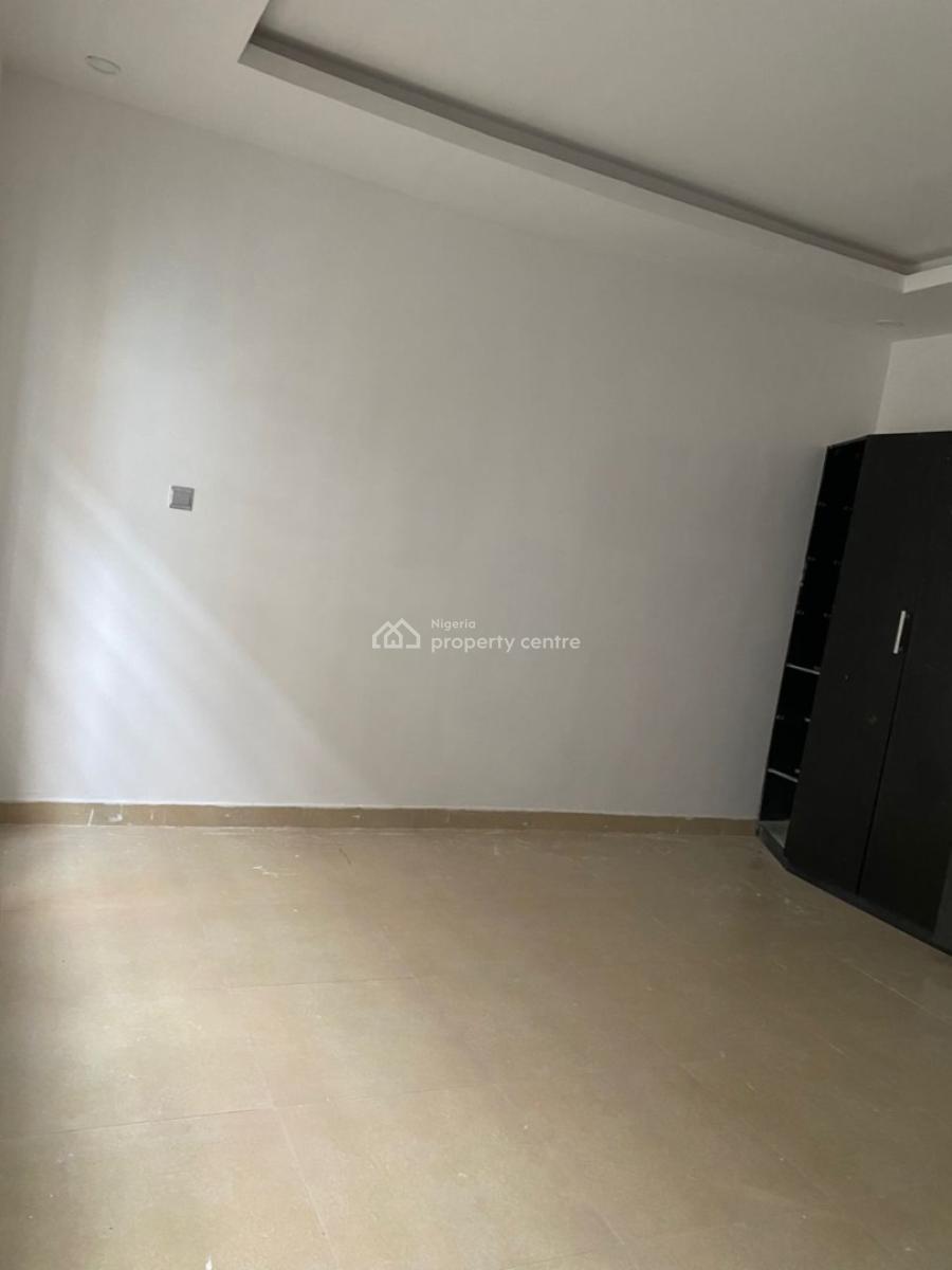 Newly Renovated 2 Bedroom Semi Detached Duplex, Ologolo, Ologolo, Lekki, Lagos, Semi-detached Duplex for Rent