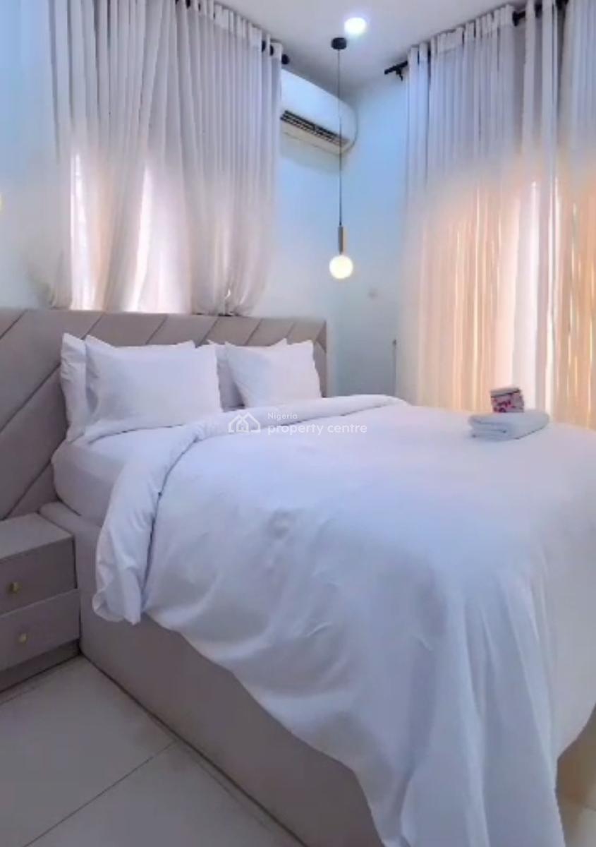 Luxury 3brdm Flat Fully Furnished Apartments with Excellent Facility, Phase 1 White Sand Road, Lekki Phase 1, Lekki, Lagos, Flat / Apartment for Rent