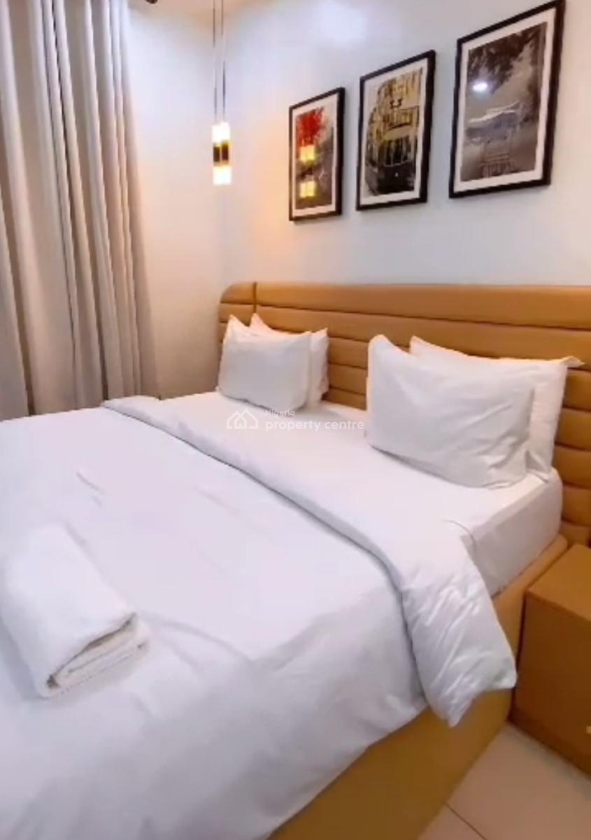 Luxury 3brdm Flat Fully Furnished Apartments with Excellent Facility, Phase 1 White Sand Road, Lekki Phase 1, Lekki, Lagos, Flat / Apartment for Rent