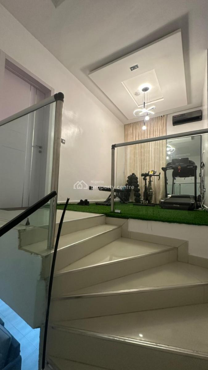 Furnished 4 Bedroom Semi-detached Duplex. Chevron Lekki, Chevron, Lekki, Lagos, Semi-detached Duplex for Sale