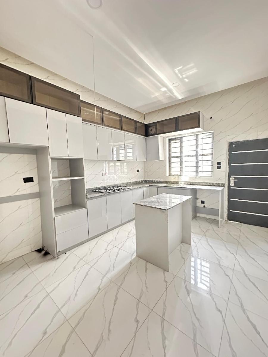 Spacious Luxury 4 Bedroom Semi-detached Duplex with Bq, Vgc, Lekki, Lagos, Semi-detached Duplex for Sale