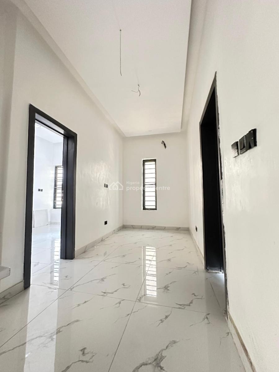 Spacious Luxury 4 Bedroom Semi-detached Duplex with Bq, Vgc, Lekki, Lagos, Semi-detached Duplex for Sale