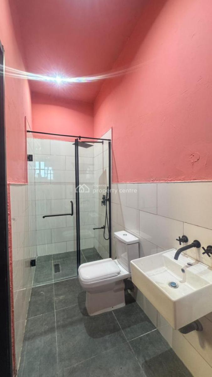Affordable Topnotch Luxury: 1-bedroom Serviced Apartment, Lekki Phase 1, Lekki, Lagos, Mini Flat (room and Parlour) for Sale