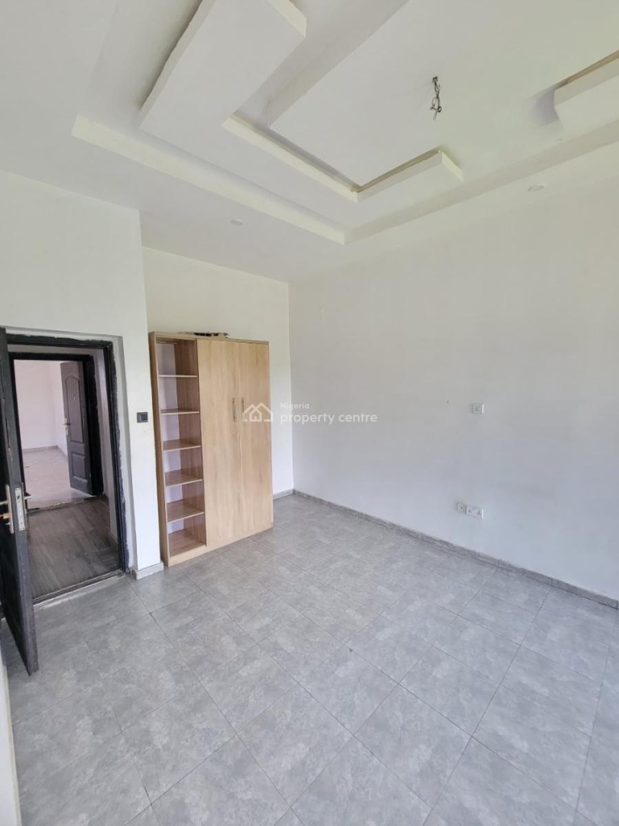 Luxury Specious 3bedroom Apartment with Private Staircase, 26 Noah Lawal Street, Unity Estate, Badore, Ajah, Lagos, Flat / Apartment for Rent