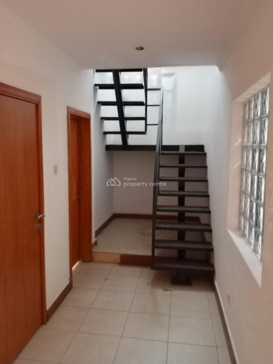 Luxury 4 Bedroom Maisonette, Lekki, Lagos., Lekki Phase 1, Lekki, Lagos, Flat / Apartment for Rent