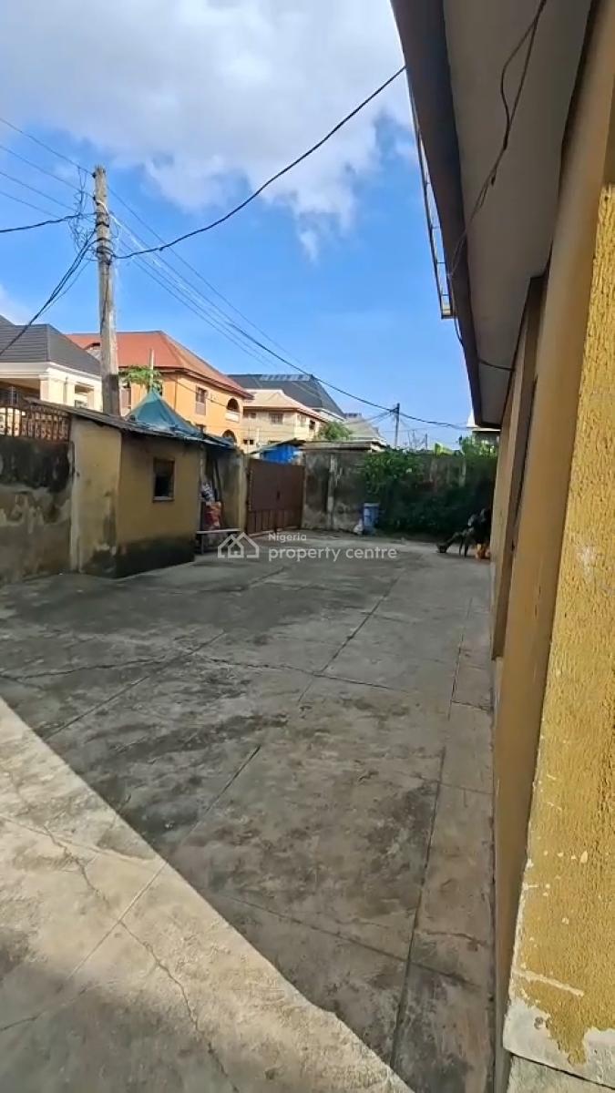 Block of 4 Bedrooms, Ago Palace, Isolo, Lagos, Block of Flats for Sale