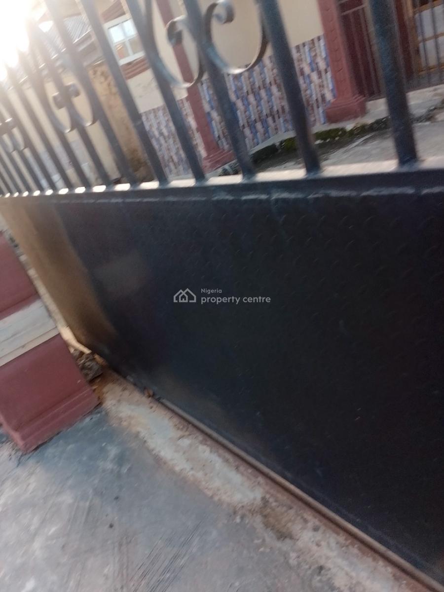 Luxury 3 Bedroom Flat, Mayor Estate, Igbogbo, Ikorodu, Lagos, Flat / Apartment for Rent