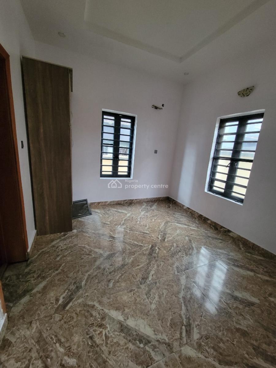 Standard and Spacious 2-bedroom Apartment, T.p Estate Sangotedo, Sangotedo, Ajah, Lagos, Flat / Apartment for Rent