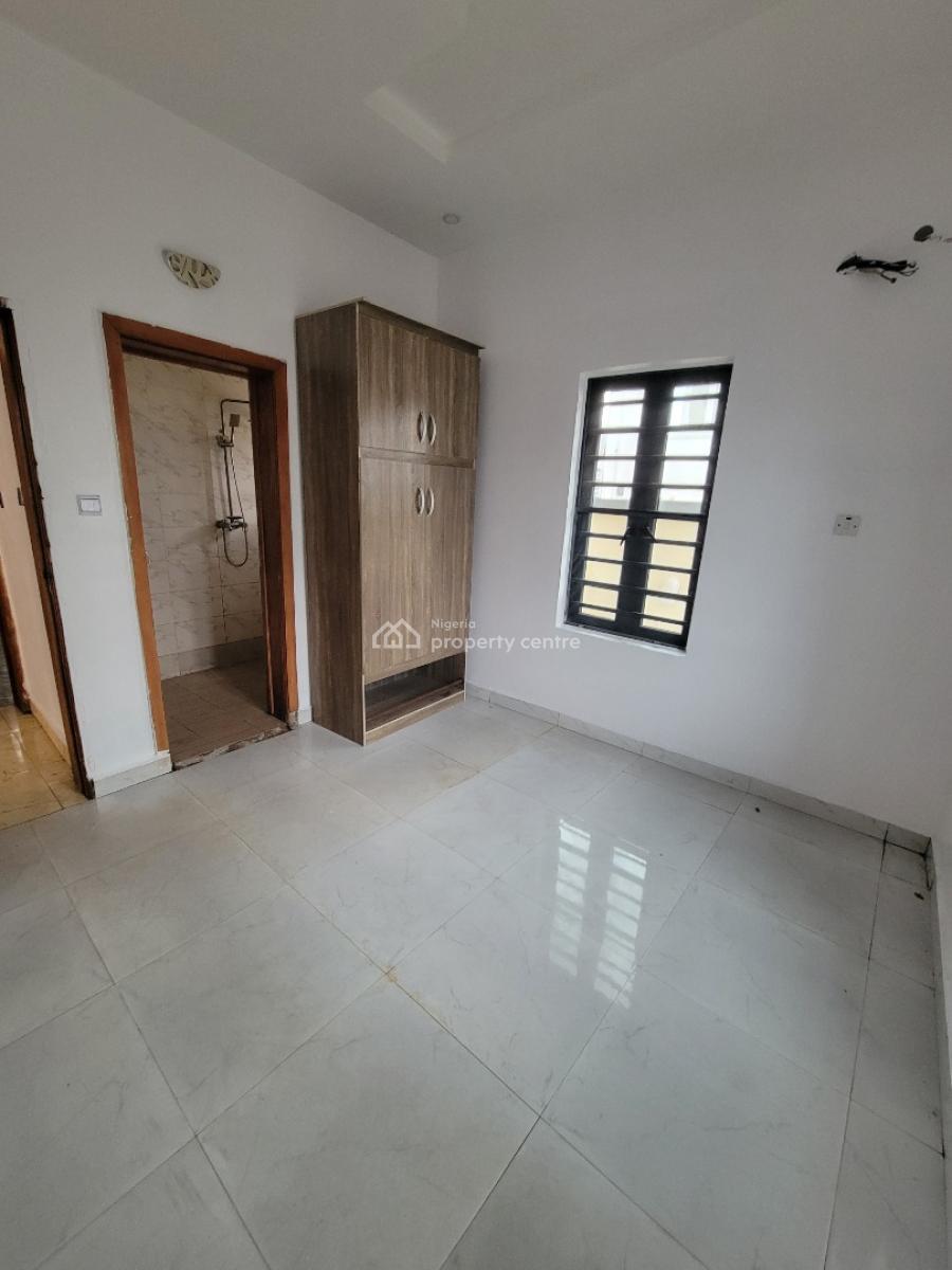 Standard and Spacious 2-bedroom Apartment, T.p Estate Sangotedo, Sangotedo, Ajah, Lagos, Flat / Apartment for Rent