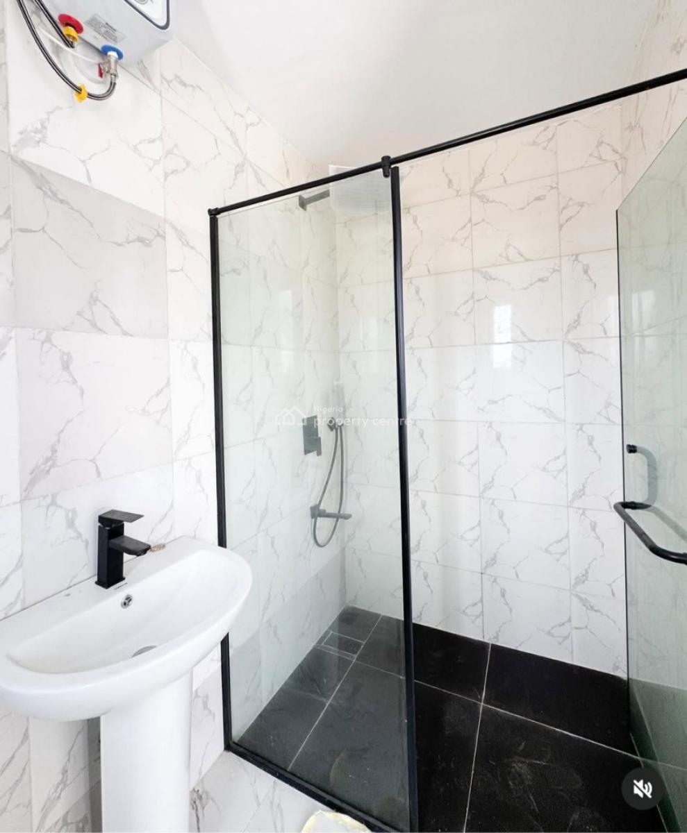 Brand New 2bedroom  Flat, Lekki Phase 1, Lekki, Lagos, Flat / Apartment for Rent